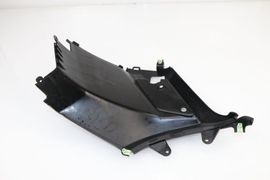 photo de TAPA BAJO ASIENTO IZQUIERDA PEUGEOT KISBEE 2T 50 (2010 - 2017)