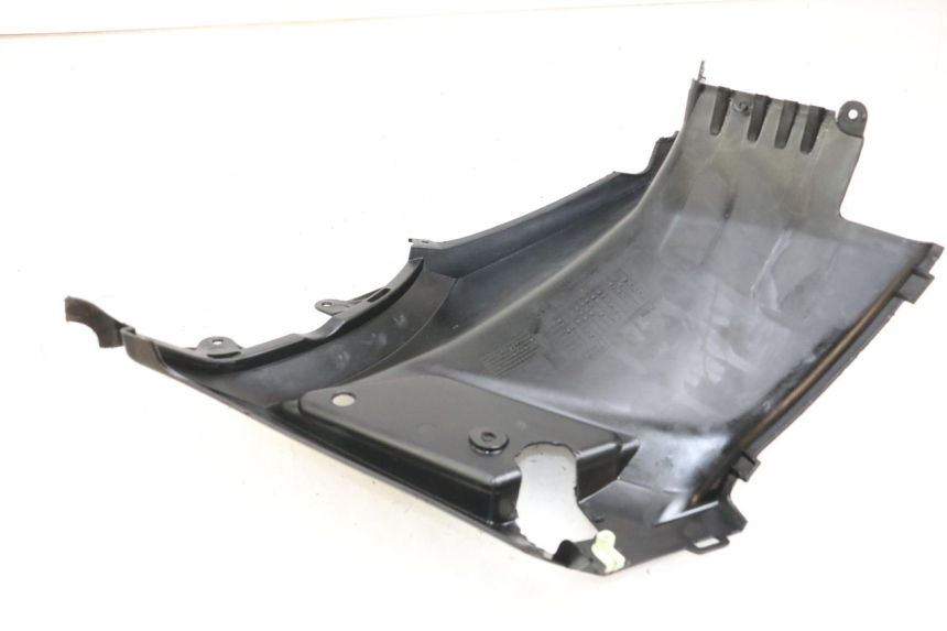 photo de TAPA BAJO ASIENTO IZQUIERDA PEUGEOT STREETZONE I 2T 50 (2018 - 2020)