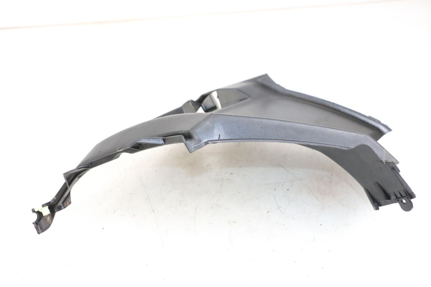photo de TAPA BAJO ASIENTO IZQUIERDA PEUGEOT STREETZONE I 2T 50 (2018 - 2020)