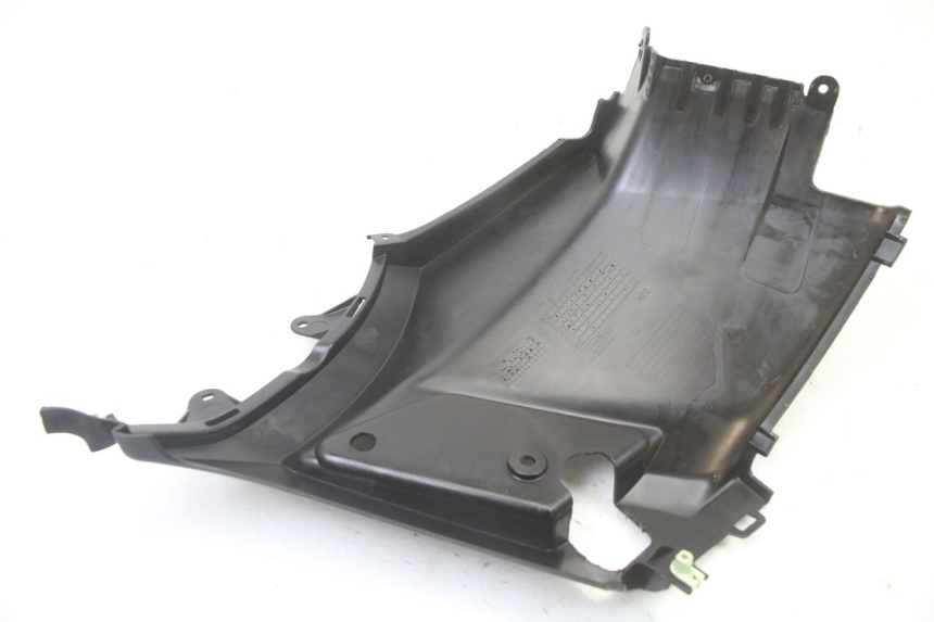 photo de TAPA BAJO ASIENTO IZQUIERDA PEUGEOT STREETZONE I 2T 50 (2018 - 2020)