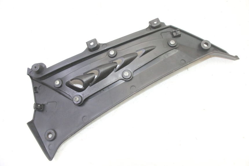 photo de TAPA BAJO ASIENTO IZQUIERDA MAG POWER R-STREET 50 (2016 - 2025)