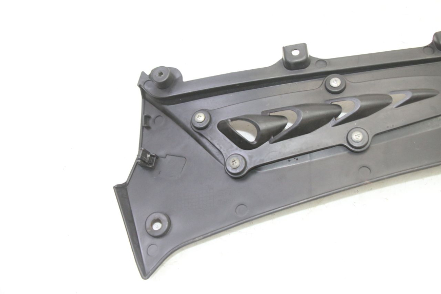 photo de TAPA BAJO ASIENTO IZQUIERDA MAG POWER R-STREET 50 (2016 - 2025)