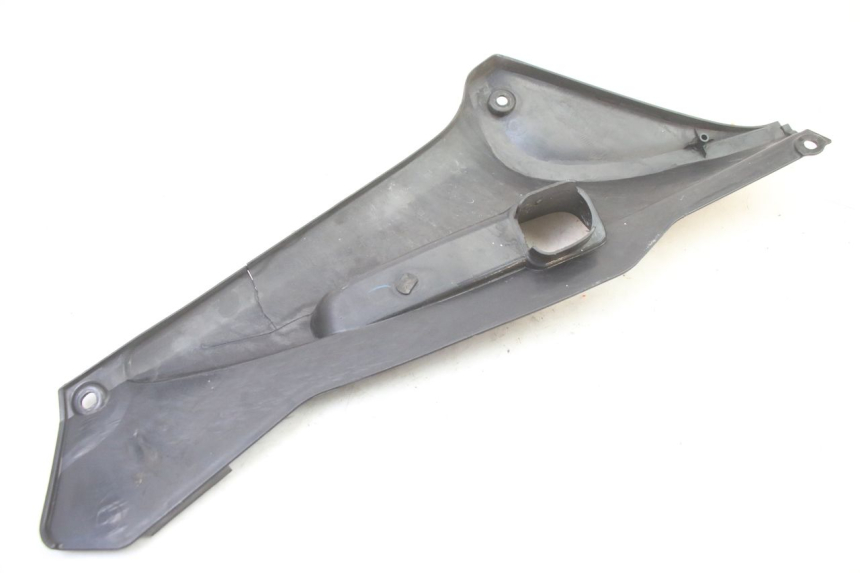 photo de TAPA BAJO ASIENTO IZQUIERDA HONDA ST PAN EUROPEAN 1300 (2002 - 2013)