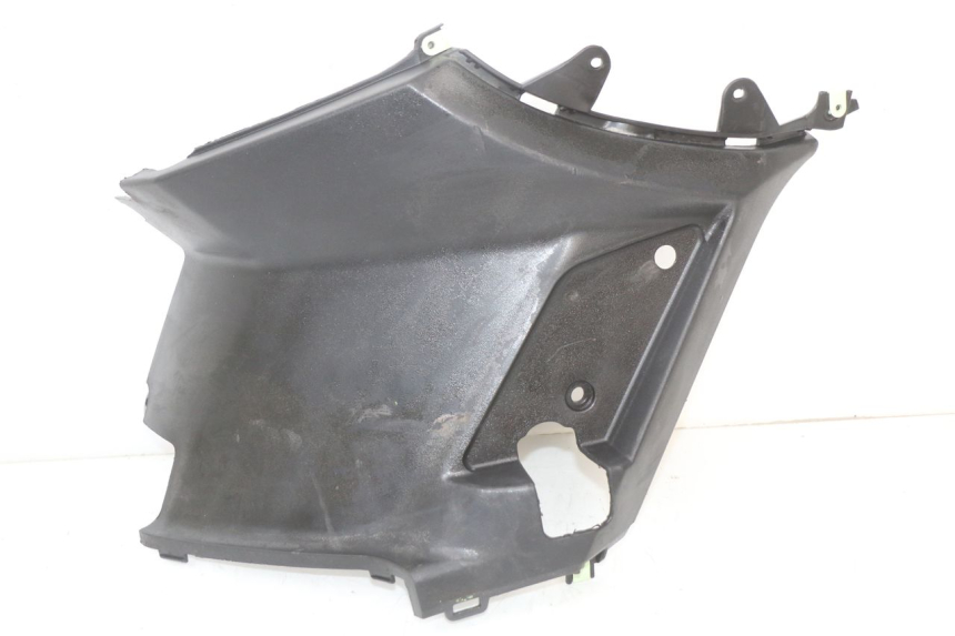 photo de TAPA BAJO ASIENTO IZQUIERDA PEUGEOT STREETZONE I 2T 50 (2018 - 2020)