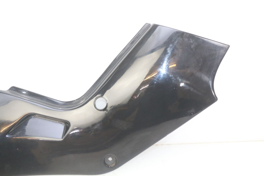 photo de TAPA DEBAJO DEL ASIENTO IZQUIERDO SUZUKI GSX-F GSX  F 1100 (1988 - 1994)