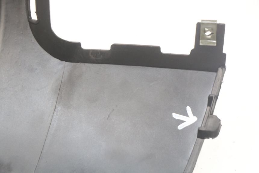 photo de TAPA DEBAJO DEL ASIENTO IZQUIERDO TNT MOTOR GRIDO 2T 50 (2010 - 2019)