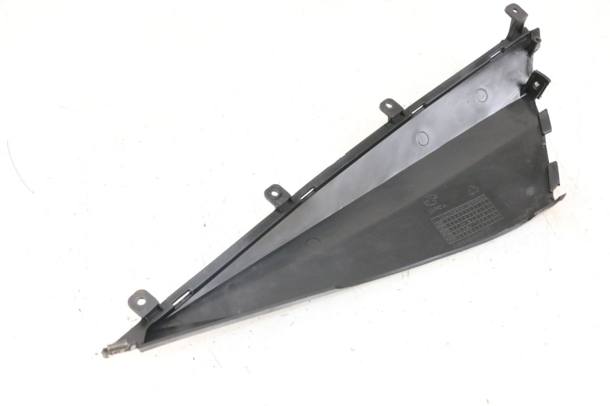 photo de TAPA DEBAJO DEL ASIENTO IZQUIERDO BEELINE VELOCE 4T 50 (2011 - 2020)