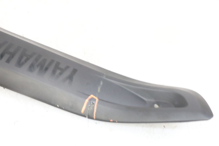 photo de TAPA DEBAJO DEL ASIENTO IZQUIERDO YAMAHA X-MAX XMAX 125 (2010 - 2014)