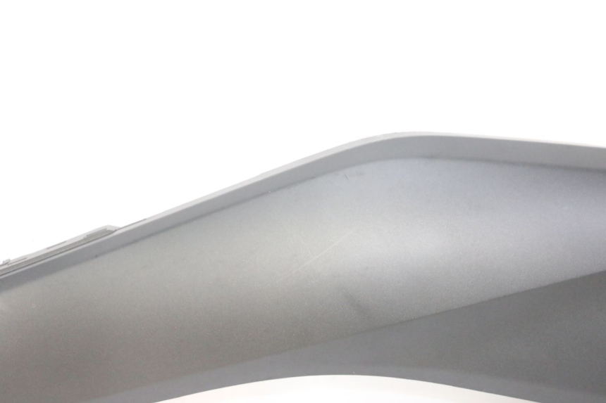 photo de TAPA BAJO ASIENTO IZQUIERDA YAMAHA XMAX X-MAX 125 (2021 - 2025)