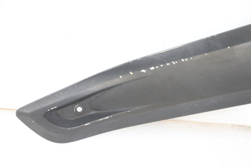 photo de TAPA DEBAJO DEL ASIENTO IZQUIERDO YAMAHA X-MAX XMAX 125 (2010 - 2014)