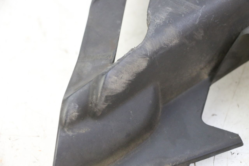 photo de TAPA DEBAJO DEL ASIENTO IZQUIERDO YAMAHA X-MAX XMAX 250 (2006 - 2009)