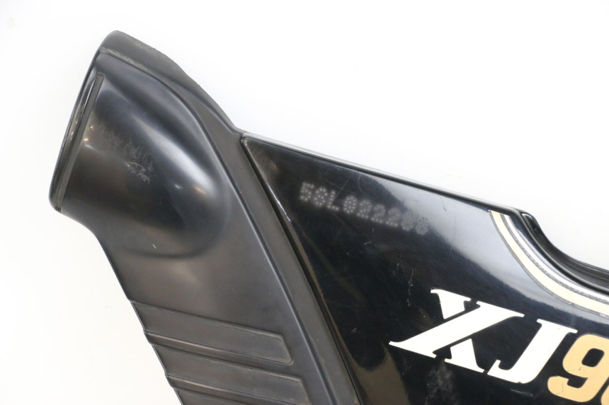 photo de TAPA BAJO ASIENTO IZQUIERDA YAMAHA XJ F 900 (1983 - 1994)