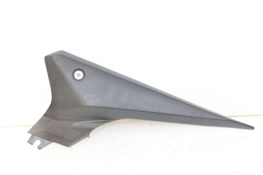 photo de TAPA BAJO ASIENTO IZQUIERDA YAMAHA XJ6 ABS 600 (2008 - 2016)