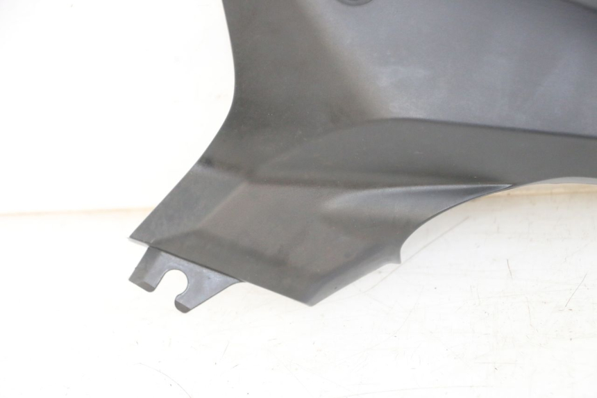 photo de TAPA BAJO ASIENTO IZQUIERDA YAMAHA XJ6 ABS 600 (2008 - 2016)