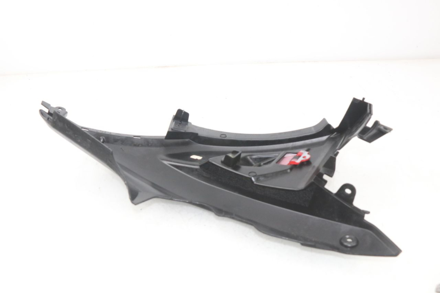 photo de TAPA BAJO ASIENTO IZQUIERDA YAMAHA AEROX NAKED 2T 50 (2013 - 2017)