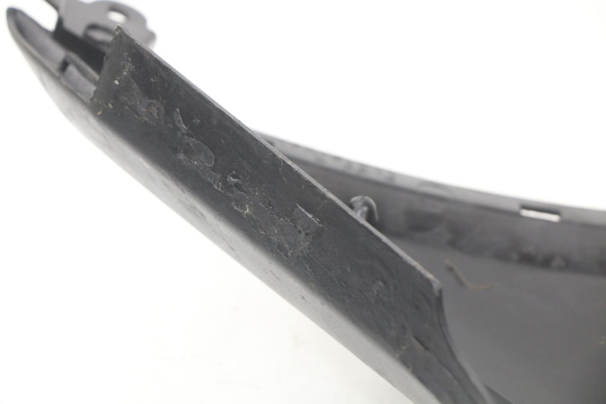 photo de TAPA BAJO ASIENTO IZQUIERDA YAMAHA AEROX NAKED 2T 50 (2013 - 2017)