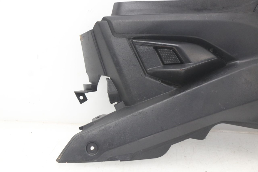 photo de TAPA BAJO ASIENTO IZQUIERDA YAMAHA AEROX NAKED 2T 50 (2013 - 2017)