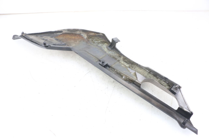 photo de TAPA DEBAJO DEL ASIENTO IZQUIERDO YAMAHA FJ 3CX 1200 (1986 - 1996)