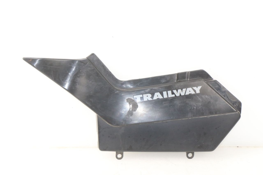 photo de TAPA BAJO ASIENTO IZQUIERDA YAMAHA TW 125 (1998 - 2002)