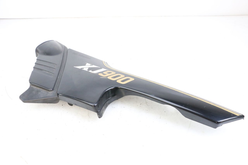photo de TAPA BAJO ASIENTO IZQUIERDA YAMAHA XJ F 900 (1983 - 1994)