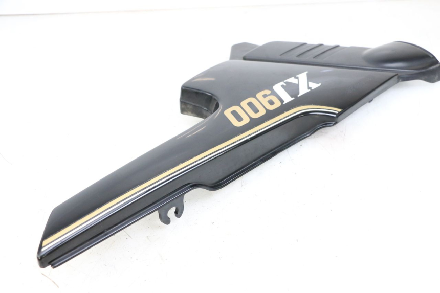 photo de TAPA BAJO ASIENTO IZQUIERDA YAMAHA XJ F 900 (1983 - 1994)