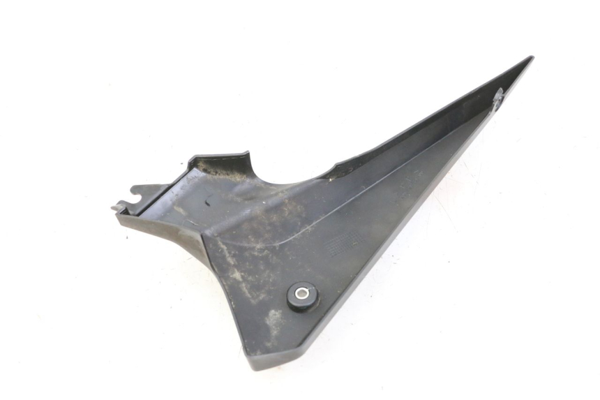 photo de TAPA BAJO ASIENTO IZQUIERDA YAMAHA XJ6 ABS 600 (2008 - 2016)