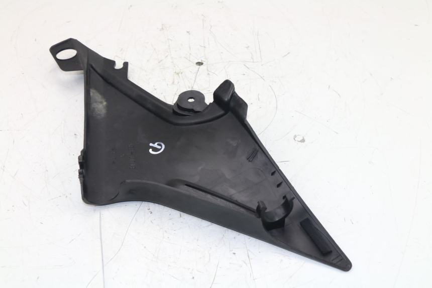 photo de TAPA BAJO ASIENTO IZQUIERDA YAMAHA XJS DIVERSION 600 (1997 - 1999)