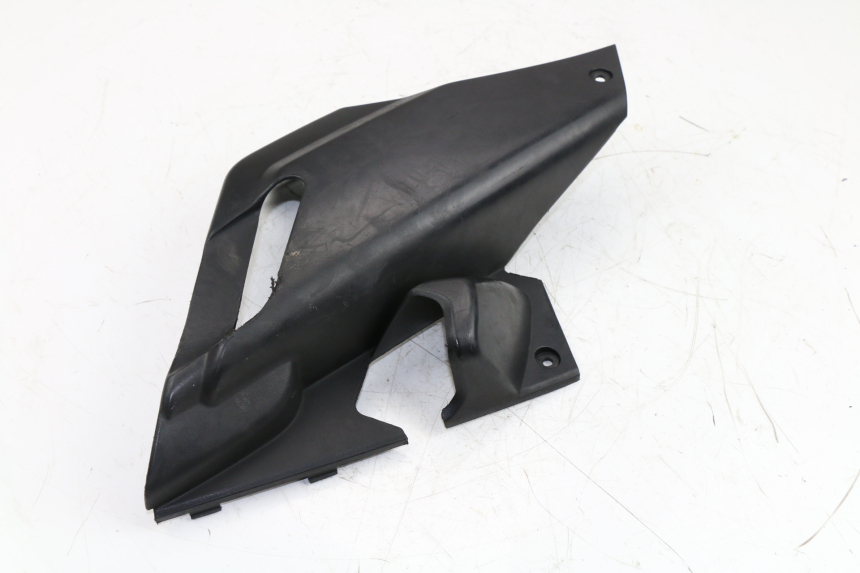 photo de TAPA BAJO ASIENTO IZQUIERDA YAMAHA XMAX X-MAX 125 (2006 - 2009)