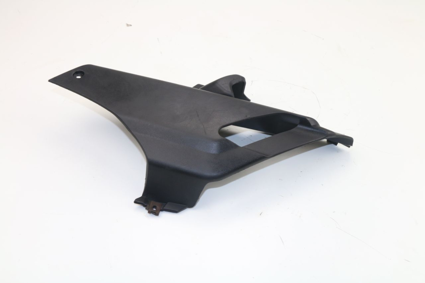 photo de TAPA BAJO ASIENTO IZQUIERDA YAMAHA XMAX X-MAX 125 (2006 - 2009)