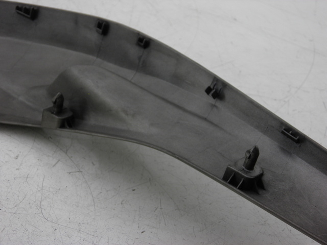 photo de TAPA BAJO ASIENTO IZQUIERDA YAMAHA XP T-MAX TMAX 500 (2004 - 2007)