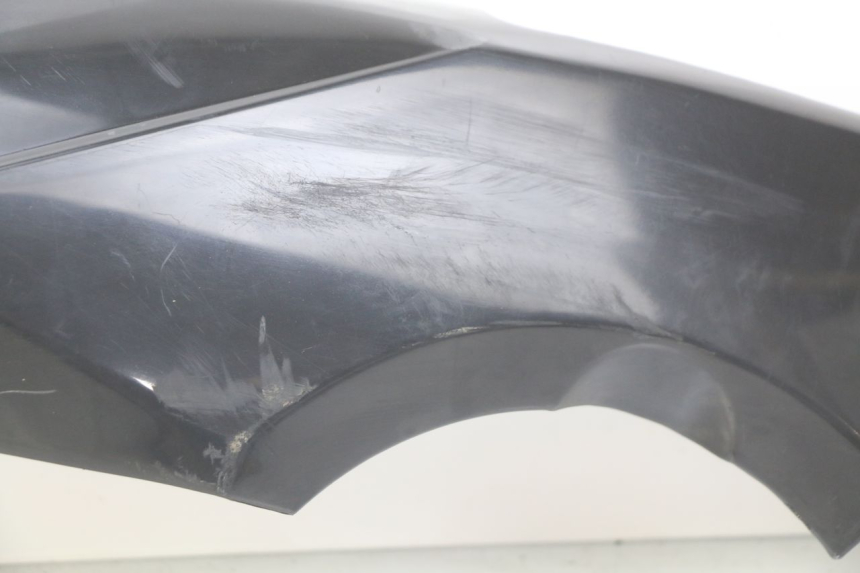 photo de TAPA DEBAJO DEL ASIENTO IZQUIERDO YAMAHA XP T-MAX TMAX ABS 500 (2004 - 2007)