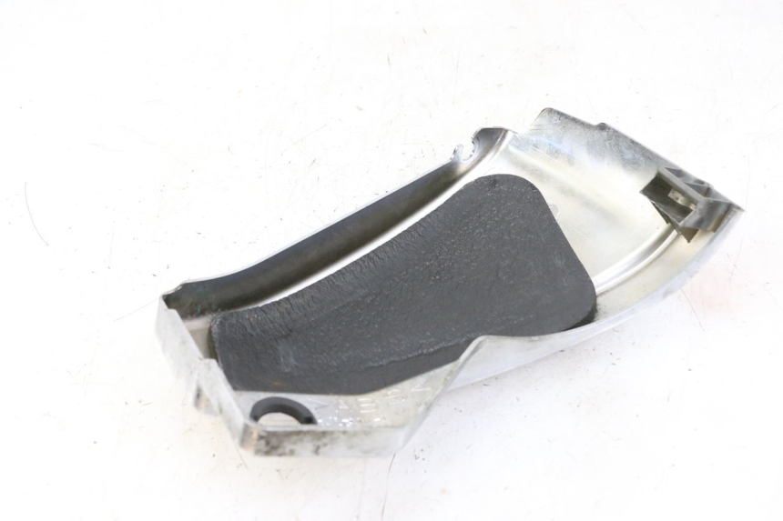 photo de TAPA BAJO ASIENTO IZQUIERDA YAMAHA XVS DRAG STAR DRAGSTAR 650 (1997 - 2007)