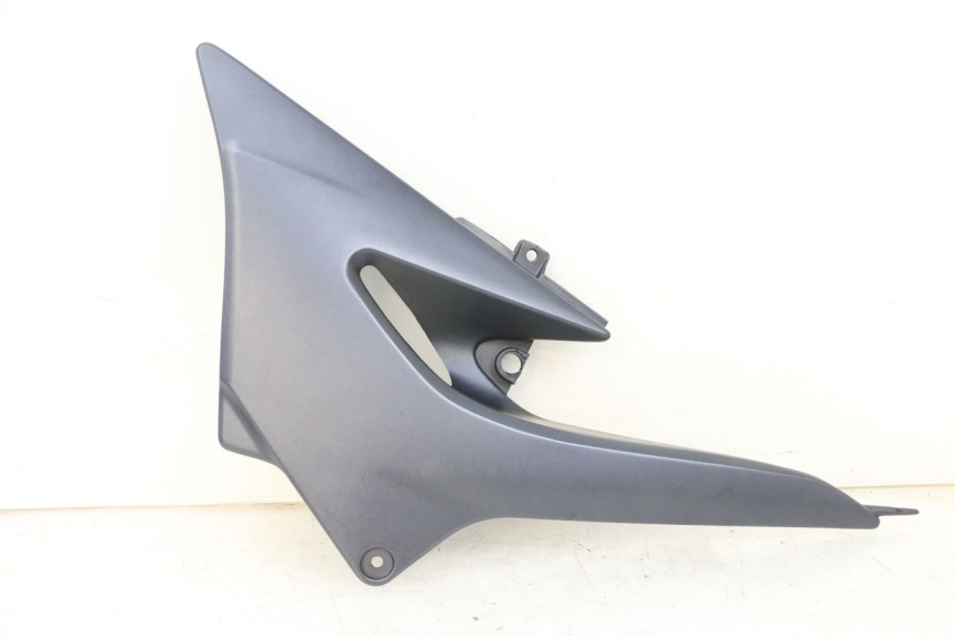 photo de TAPA BAJO ASIENTO IZQUIERDA KAWASAKI ZR 7 750 (1999 - 2001) - Vista principal