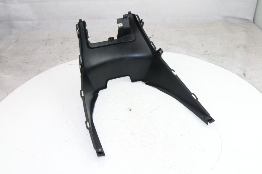 photo de TAPA BAJO ASIENTO HONDA NHX LEAD 110 (2008 - 2010)