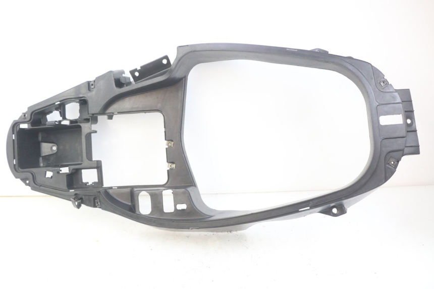photo de TAPA BAJO EL ASIENTO REVATTO IMPERATOR 125 (2007 - 2015)