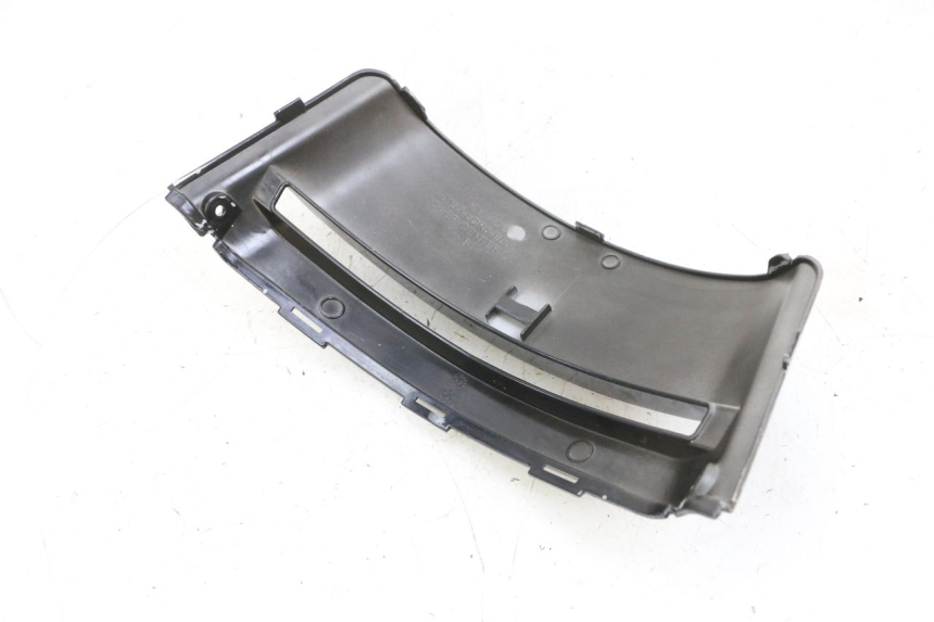 photo de TAPA BAJO EL ASIENTO KYMCO LIKE 125 (2009 - 2016) - Otra perspectiva