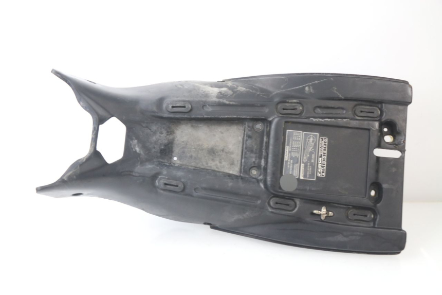 photo de TAPA BAJO ASIENTO CAGIVA NAVIGATOR 1000 (2000 - 2005)