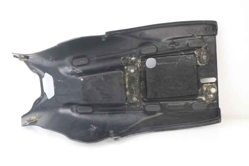photo de TAPA BAJO ASIENTO CAGIVA NAVIGATOR 1000 (2000 - 2005)