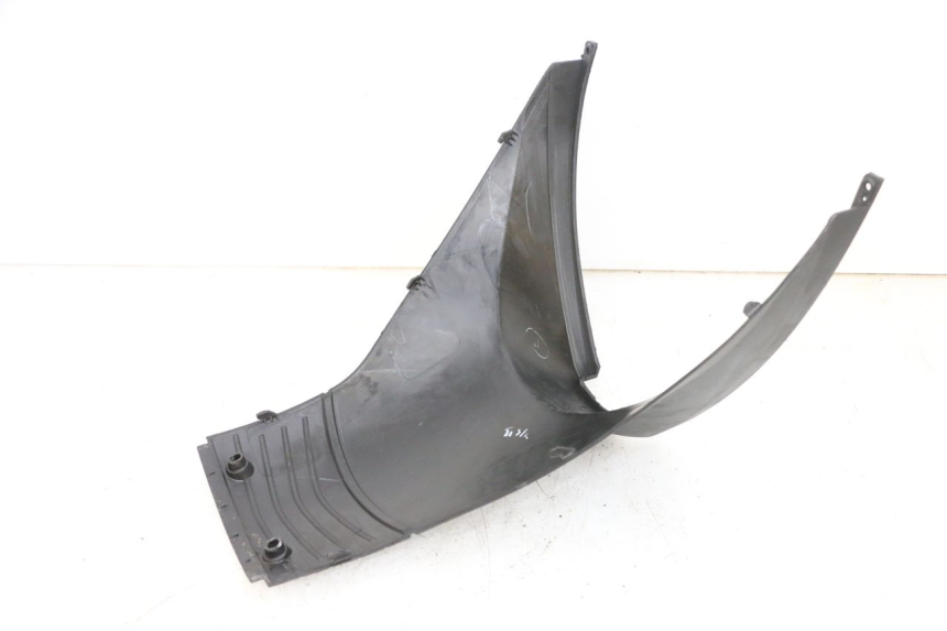 photo de TAPA DEBAJO DEL ASIENTO PIAGGIO NEW TYPHOON 50 (2018 - 2021) - Zoom estado de uso