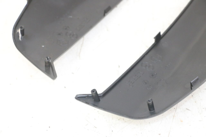 photo de TAPA BAJO ASIENTO PIAGGIO NRG POWER PUREJET 50 (2018 - 2021)