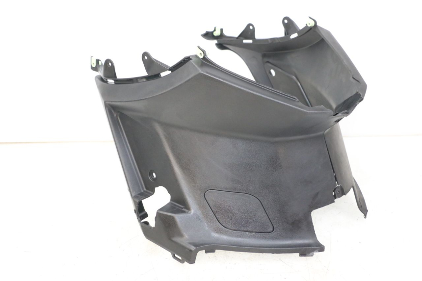 photo de TAPA BAJO ASIENTO PEUGEOT KISBEE 2T 50 (2018 - 2022)