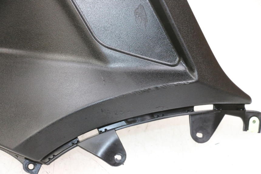 photo de TAPA BAJO ASIENTO PEUGEOT STREETZONE 4T 50 (2018 - 2023)