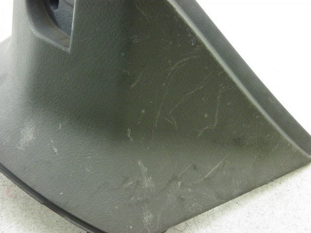 photo de TAPA BAJO ASIENTO PIAGGIO FLY 125 (2005 - 2012)