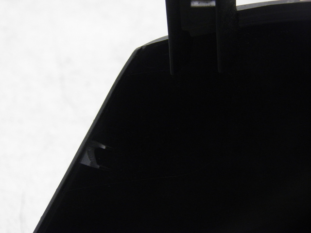 photo de TAPA BAJO EL ASIENTO PIAGGIO FLY 2T 50 (2004 - 2017)