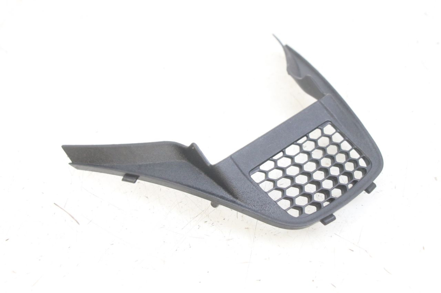 photo de TAPA DEBAJO DEL ASIENTO PIAGGIO MEDLEY 125 (2016 - 2023)