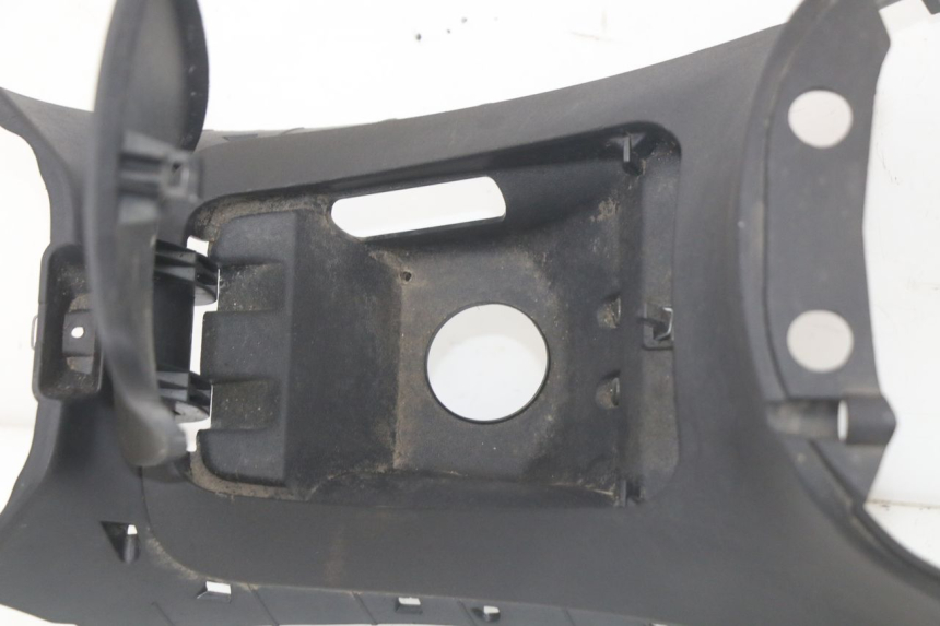 photo de TAPA BAJO ASIENTO PIAGGIO MP3 HPE 350 (2018 - 2020)