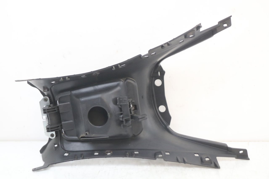 photo de TAPA BAJO ASIENTO PIAGGIO MP3 HPE 350 (2018 - 2020)