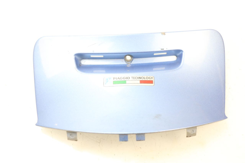 photo de TAPA BAJO ASIENTO PIAGGIO PRIMAVERA 125 (2013 - 2021)