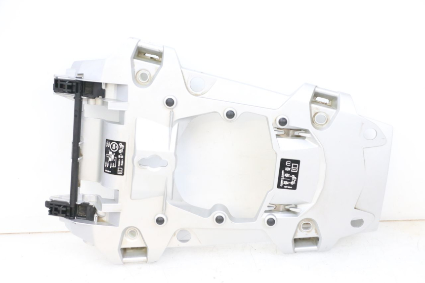 photo de TAPA BAJO ASIENTO BMW R GS 1250 (2021 - 2024) - Otra vista del artículo