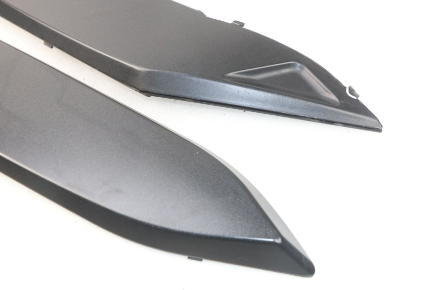 photo de TAPA DEBAJO DEL ASIENTO DAELIM S3 125 (2010 - 2017)